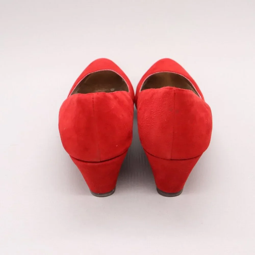 STEVEN BY Steve Madden Bouco Red Suede Wedge Heels Womens Size‎ 7.5 B